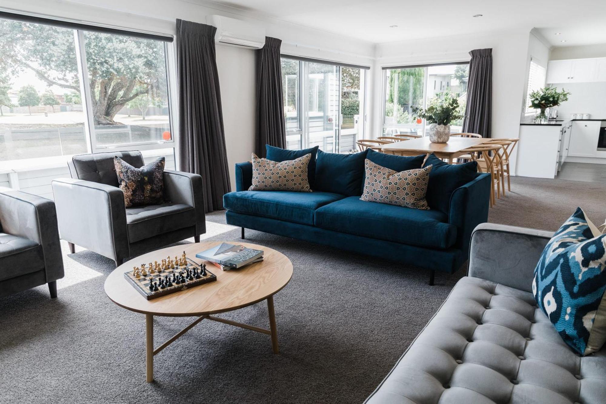 Stunning Tranquil Home With Green Space Views Mount Maunganui Extérieur photo